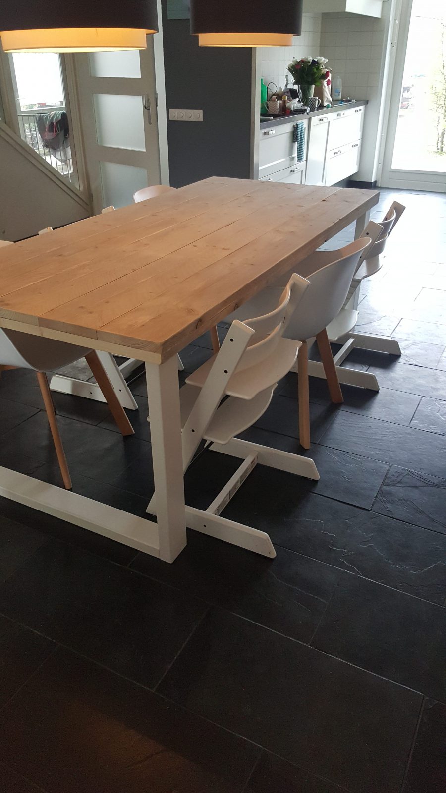 rbhoutwerk steigerhout eettafel witte poten